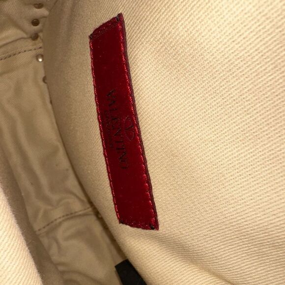 Valentino Garavani Rockstar Backpack Leather Mini - Picture 9 of 11